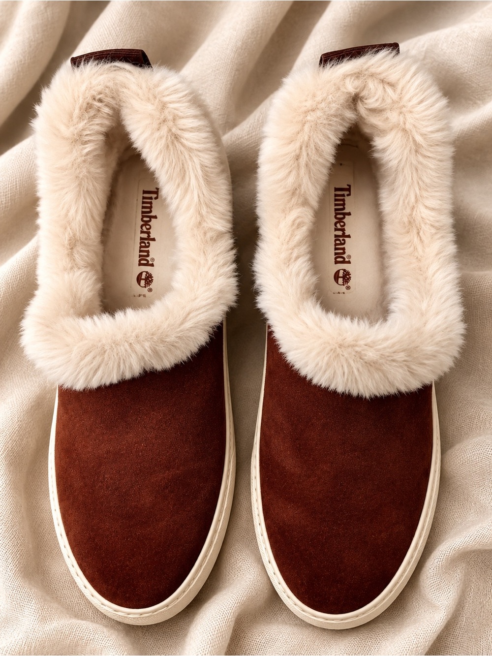 Timberland Women's Chestnut Suede Slip-On Slippers with Cream Fur Trim